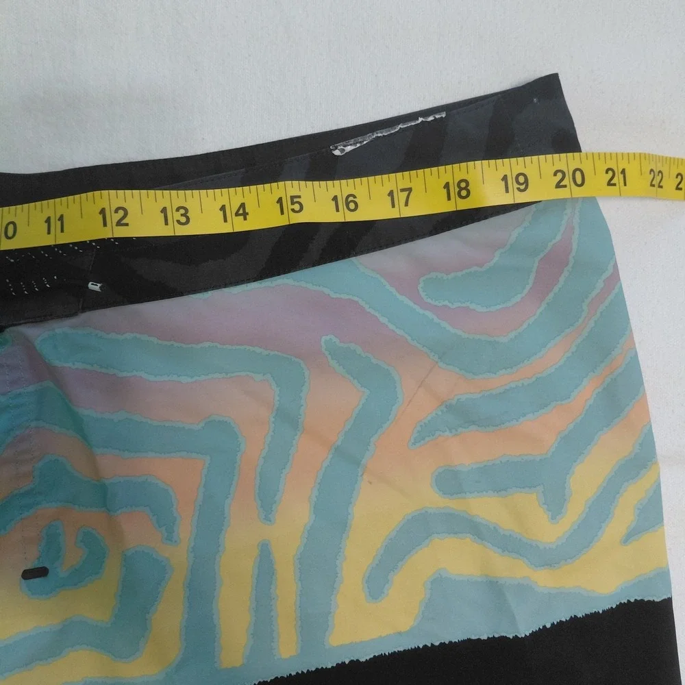 BILLABONG Recycler Fifty50 Airlite Surf Board Shorts Black Mens Size 40